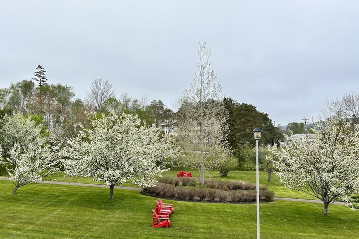 Hotel Exterior 26 of 34