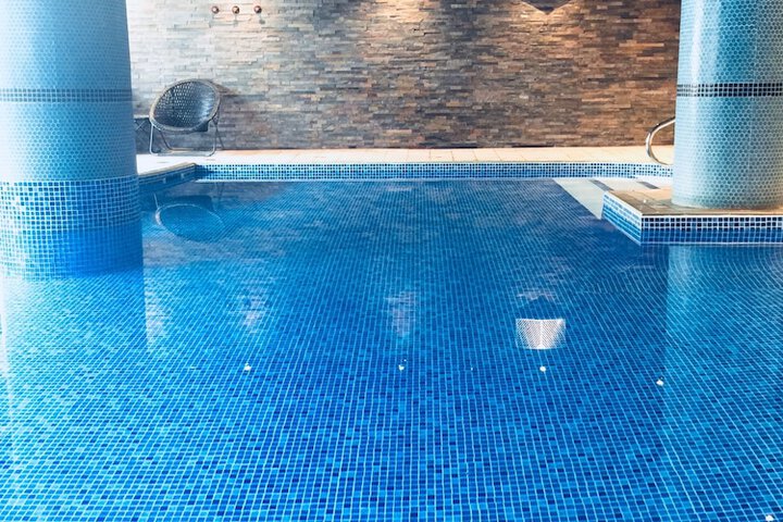 Pool 78 of 118