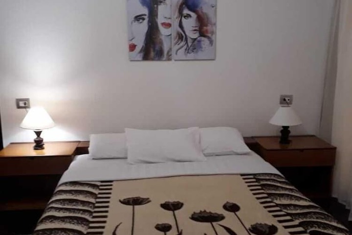 Room 16 of 63