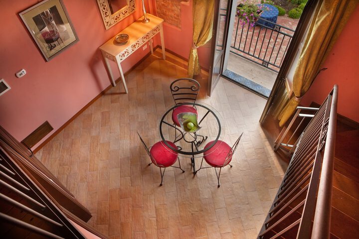 Dining Photos