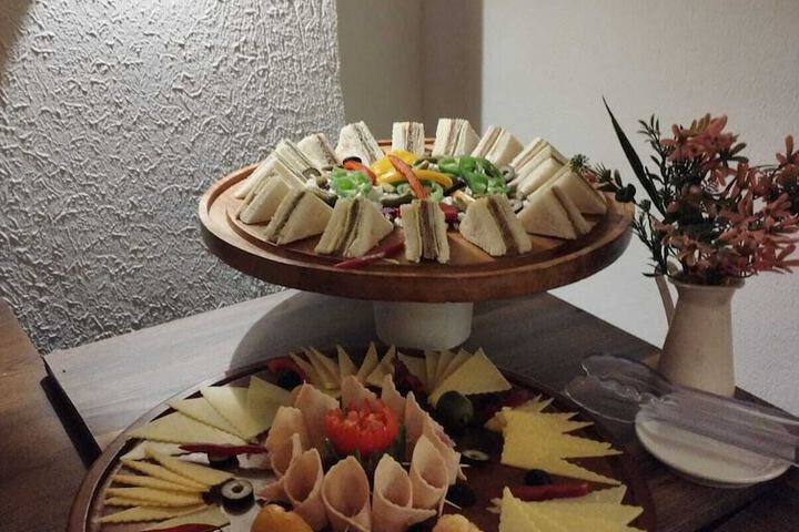 Dining 127 of 158