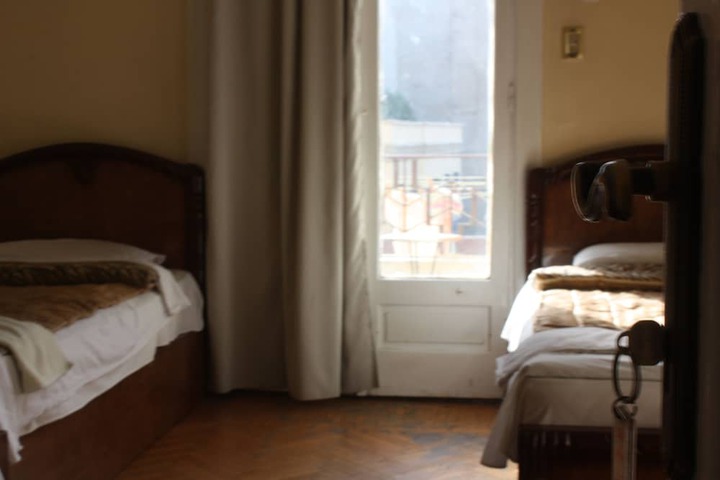 Room 7 of 38