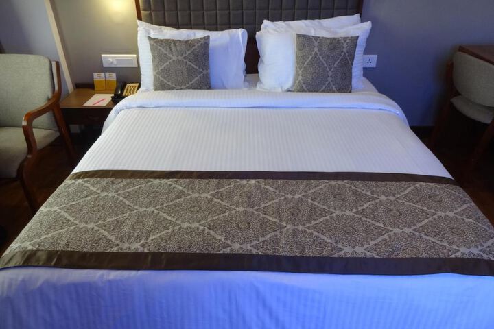 Room 15 of 62