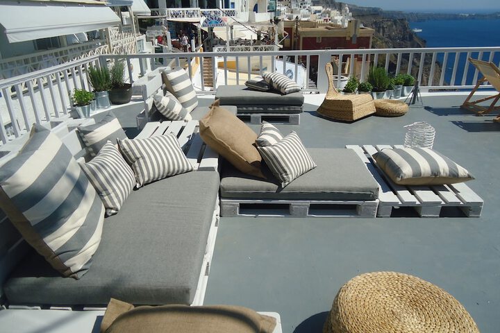 Terrace/Patio 13 of 16