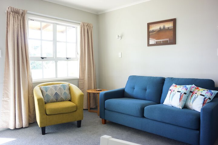 Room 3 of 36