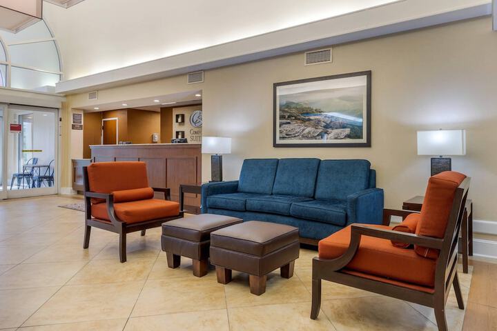 Guest Lobby
