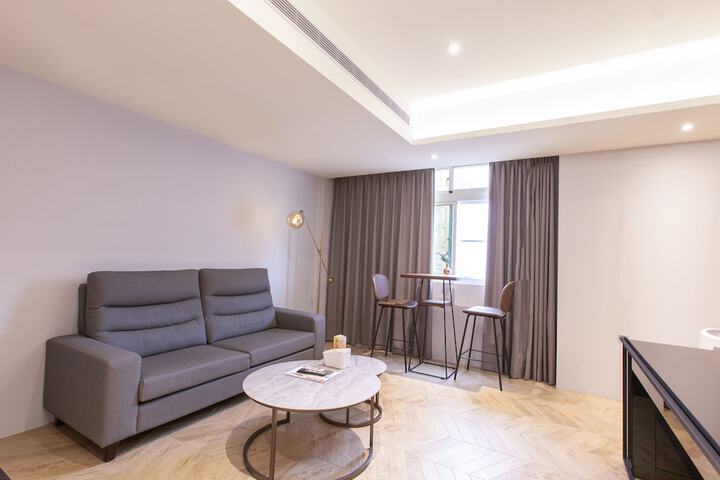 Room 70 of 118