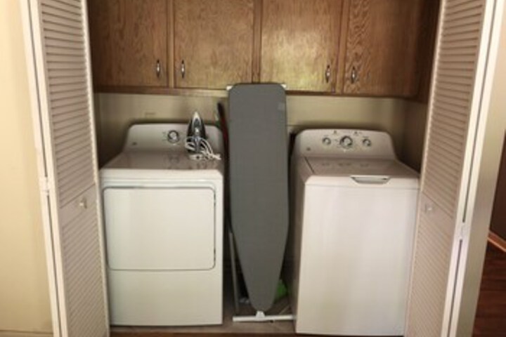 Laundry 6 of 40