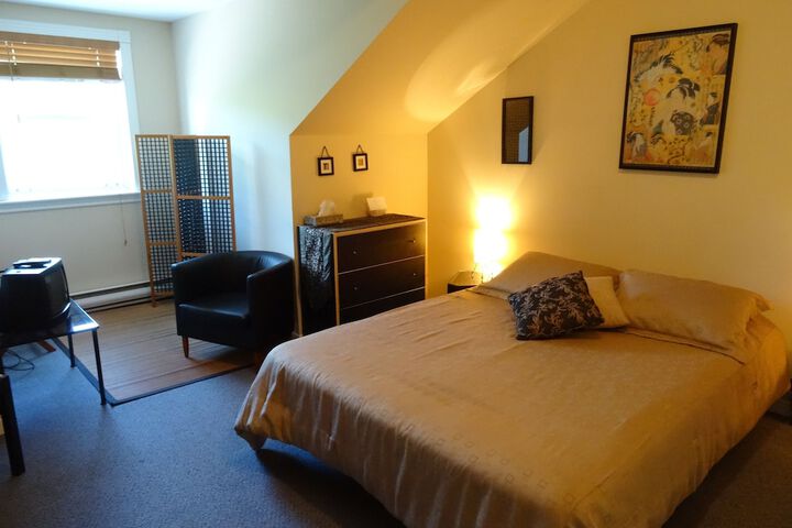 Room 9 of 60