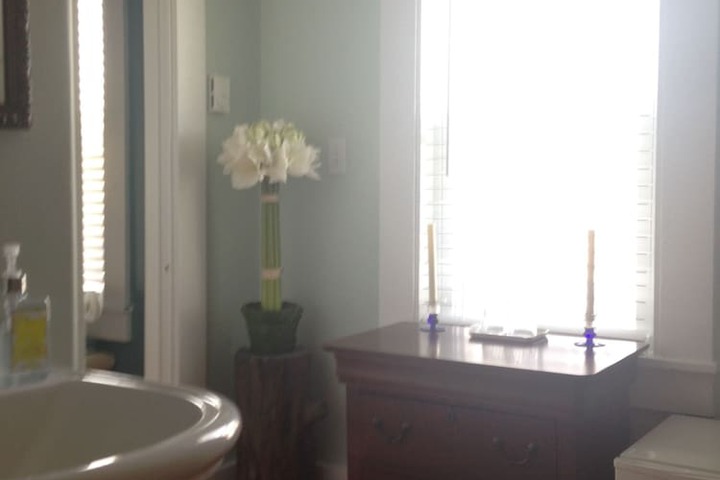 Room 4 of 26