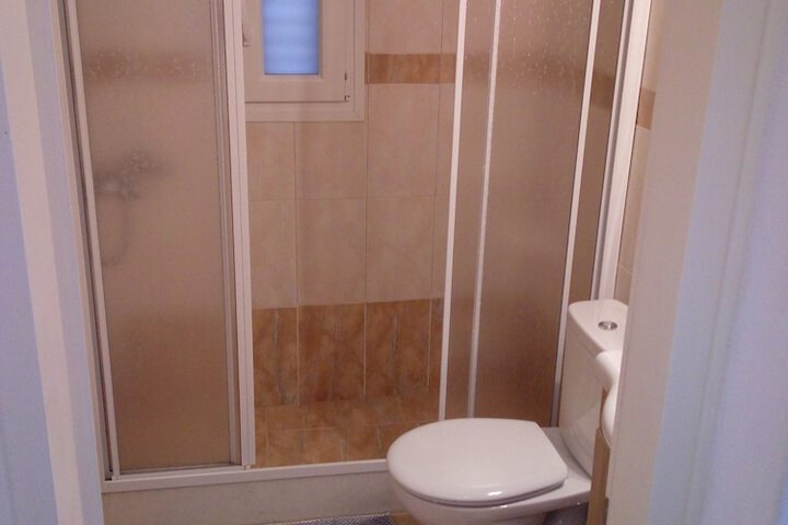 Room 84 of 177