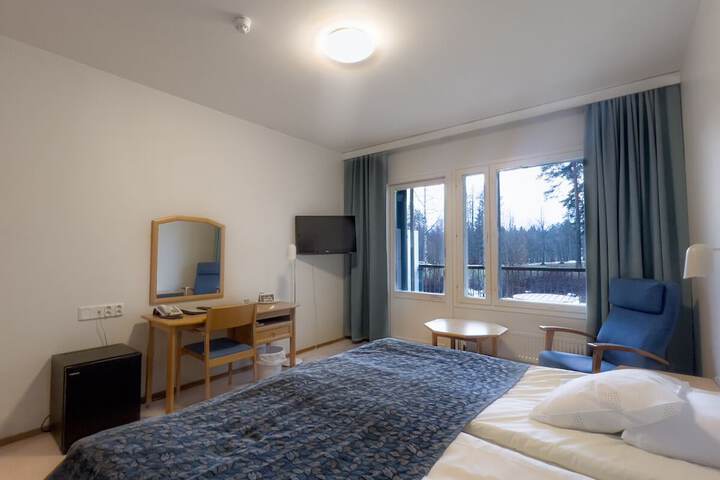 Room 6 of 46