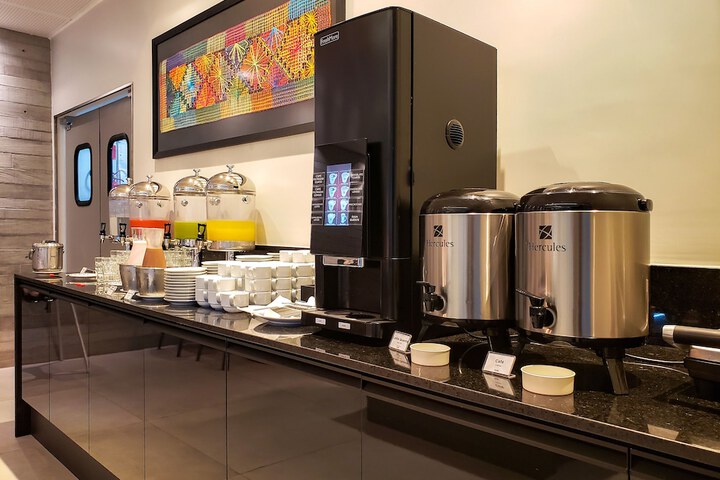 Breakfast/Coffee Service 37 of 53