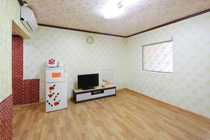 Room 22 of 89