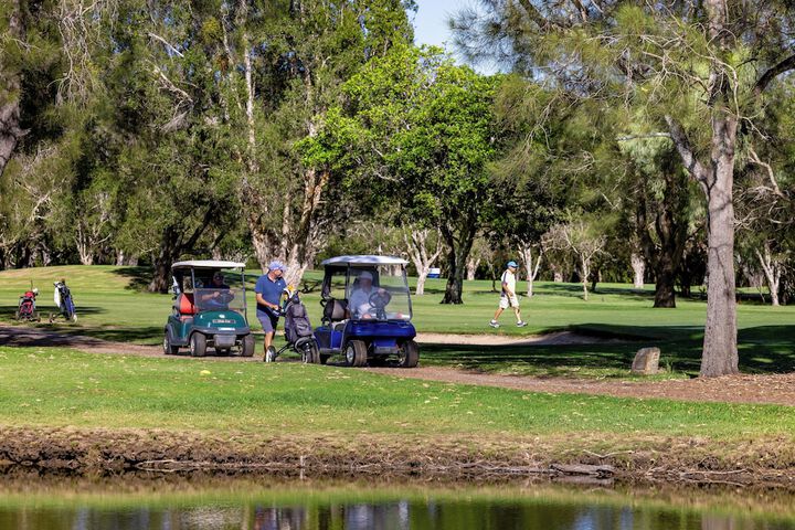 Golf 17 of 26