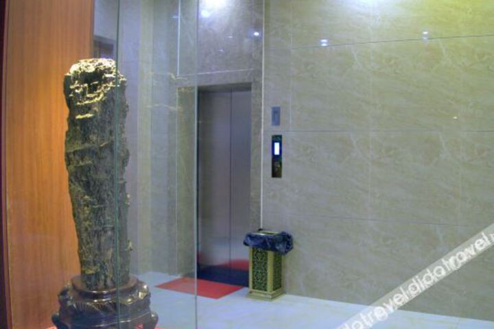 Hotel Interior 14 of 18