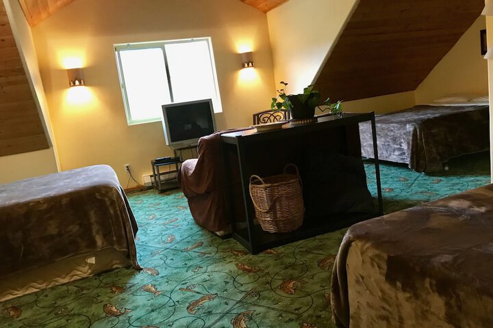 Room 13 of 50