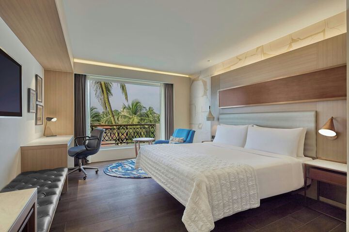 Room 18 of 59