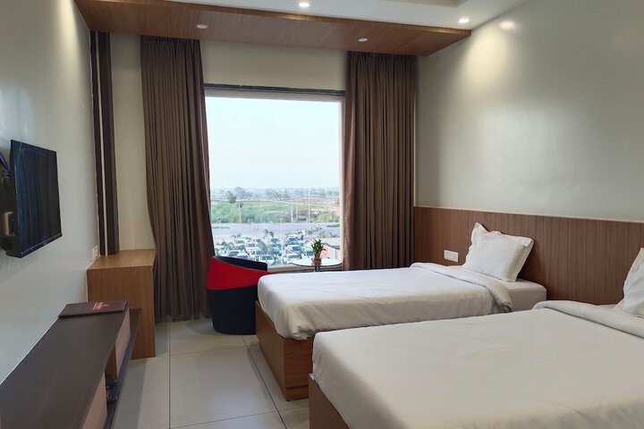 Room 14 of 35