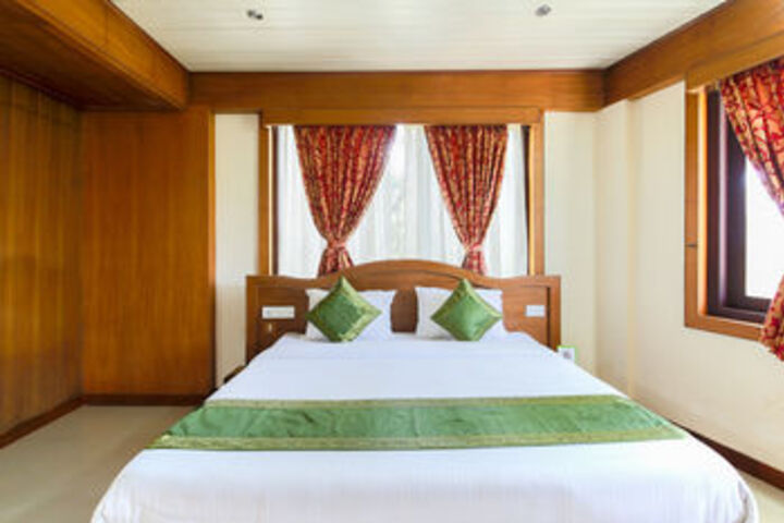 Room 15 of 35
