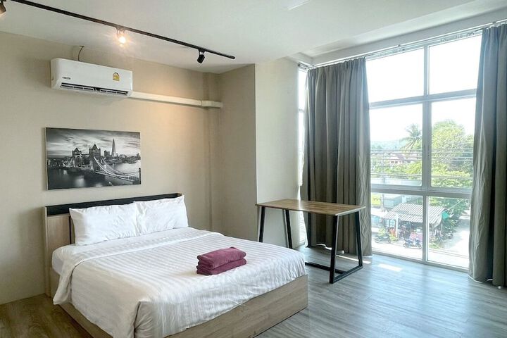 Room 6 of 31