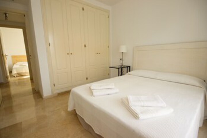 Room 19 of 25