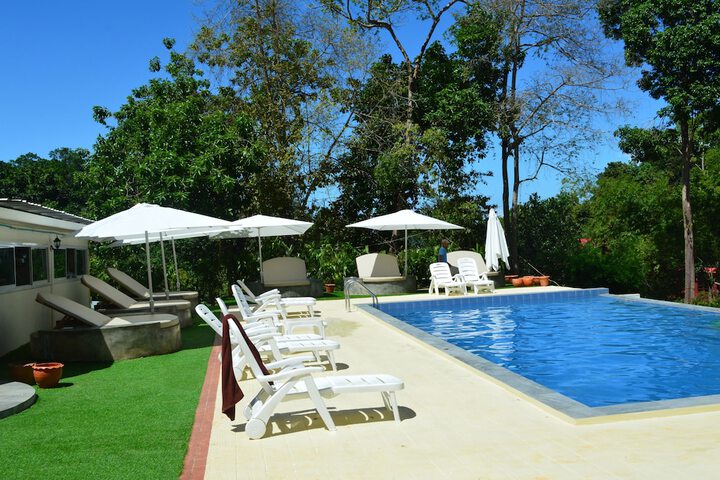 Pool 273 of 353