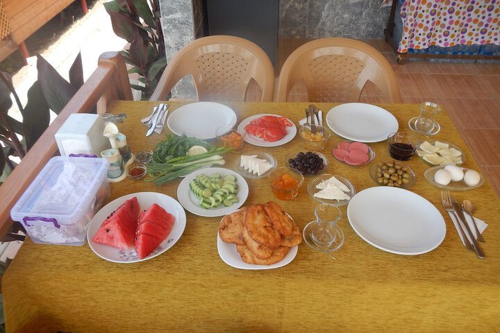 Dining 40 of 49