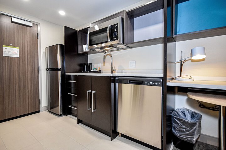 Private kitchenette