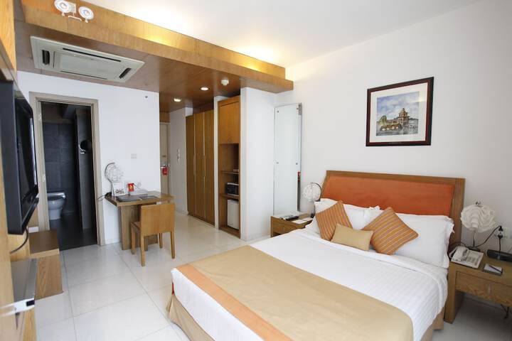 Room 10 of 49