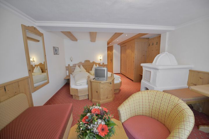 Room 9 of 44