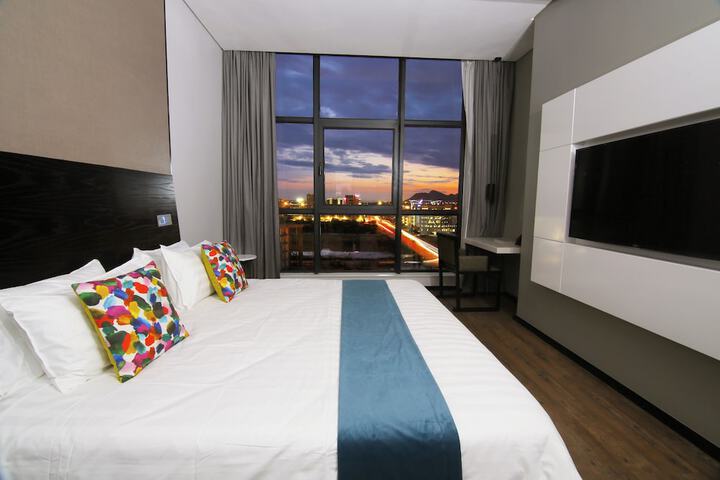Room 22 of 56