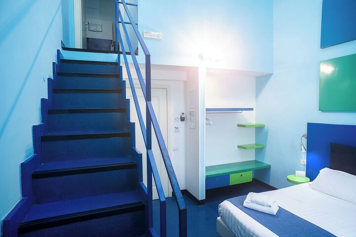 Room 50 of 144