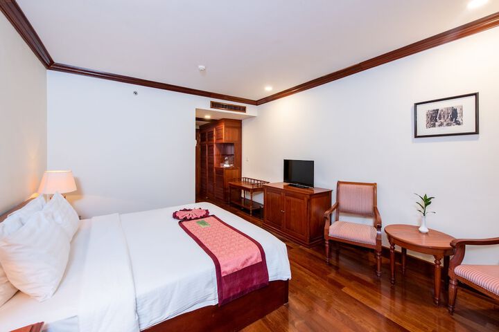 Room 12 of 75