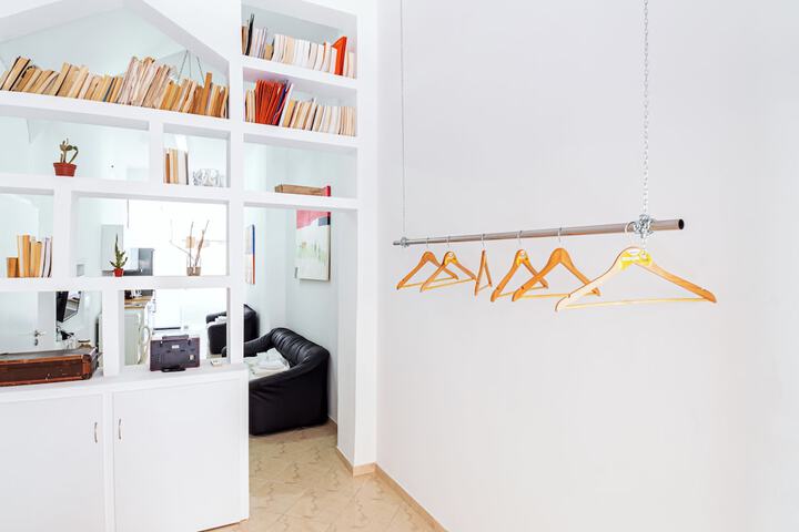 Room 3 of 20