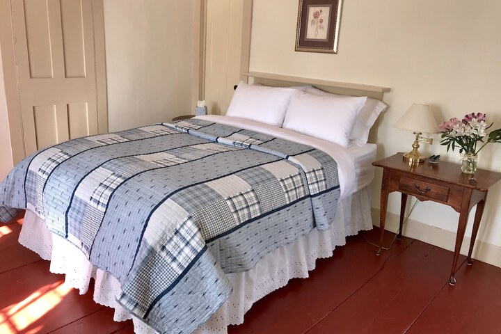 Room 12 of 39