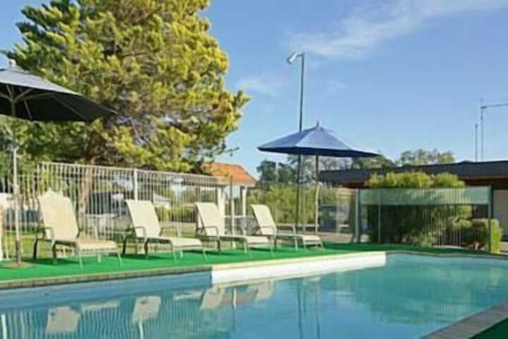 Hotel Pool