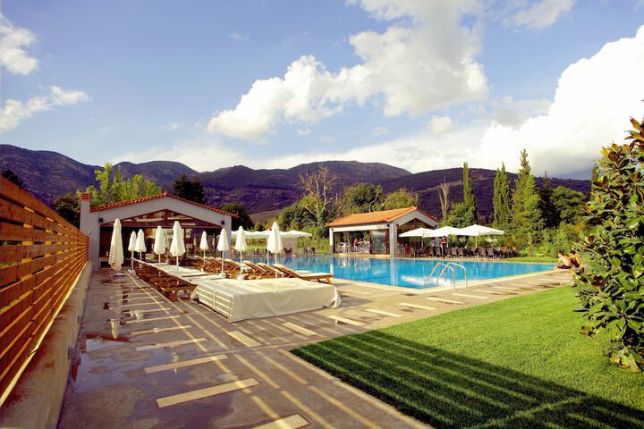 Pool 57 of 117