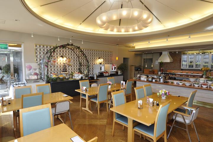 Restaurants