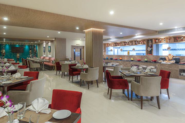 Dining Photos