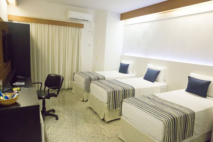 Room 2 of 42