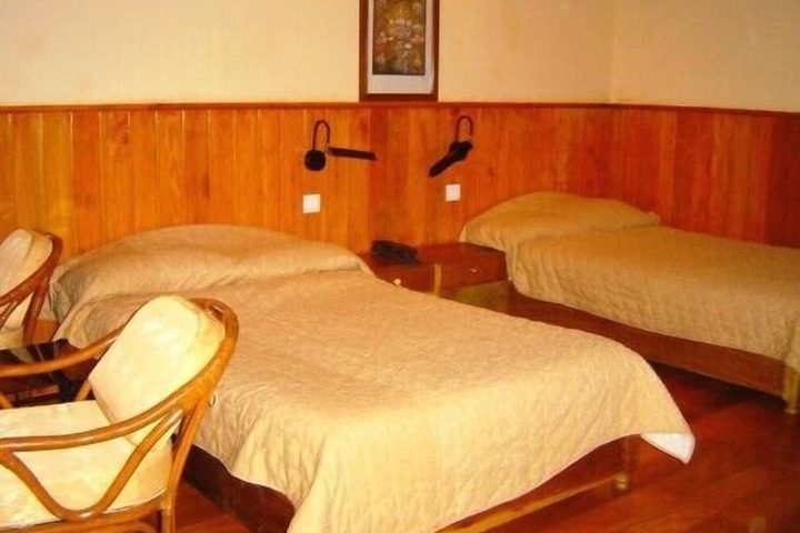 Room 8 of 21