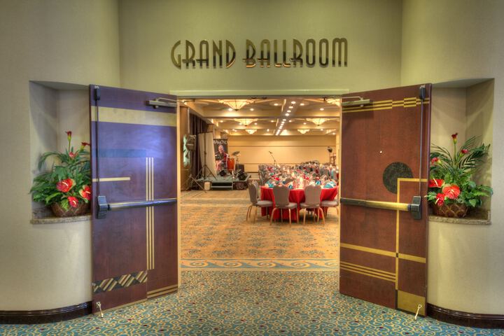 Ballroom/Hall 8 of 51