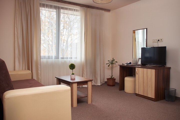 Room 26 of 36
