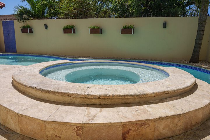 Pool 54 of 64