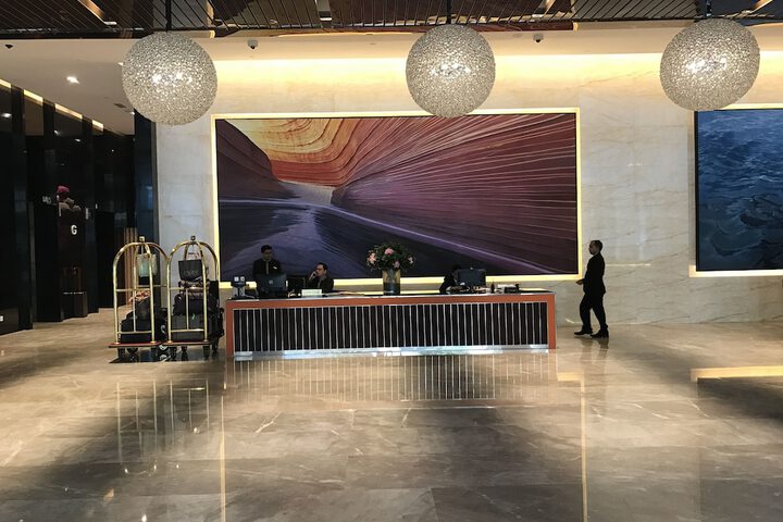 Hotel 2 of 93