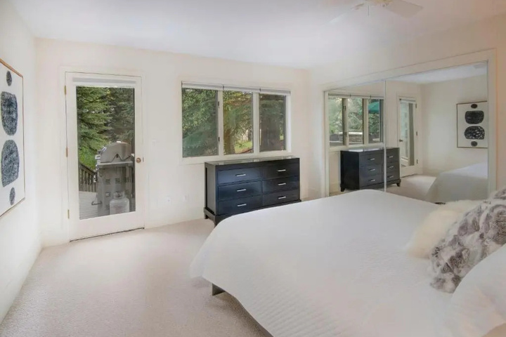 Room 5 of 22