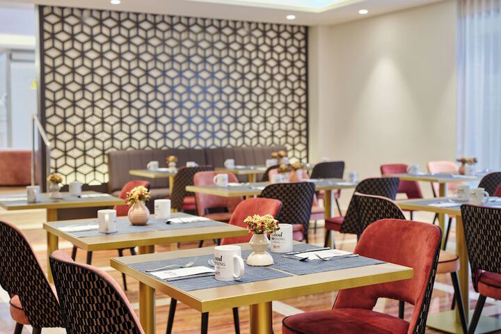 Dining Photos