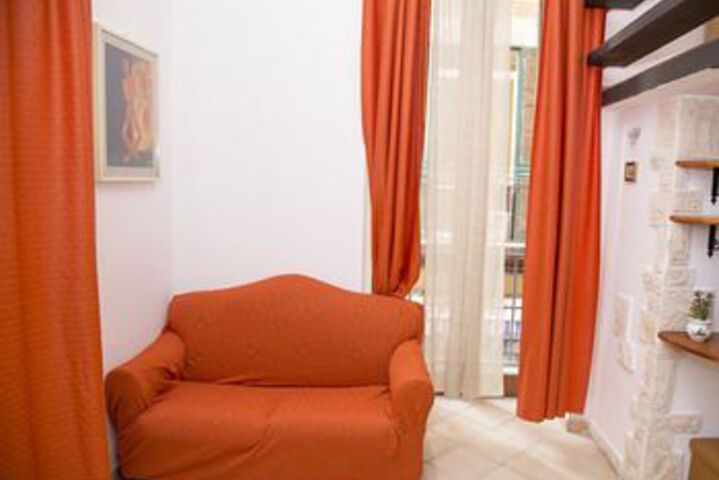Room 70 of 160