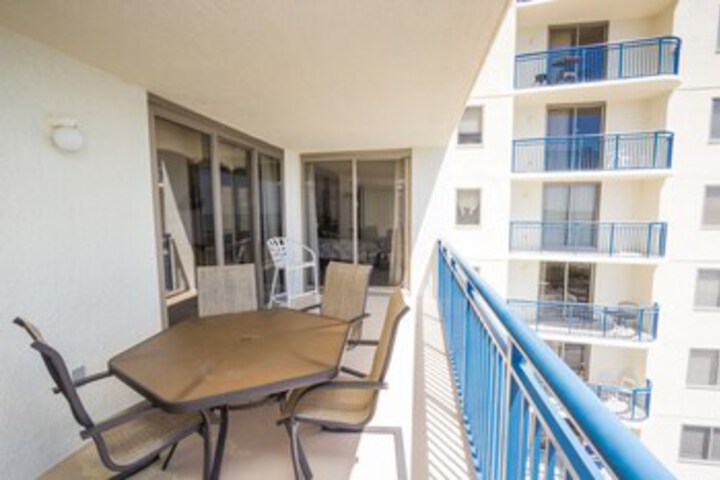 Terrace/Patio 3 of 61